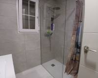 Wederverkoop - Detached villa - 