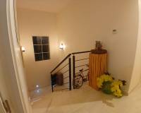 Wederverkoop - Detached villa - 