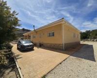 Wederverkoop - Detached villa - 