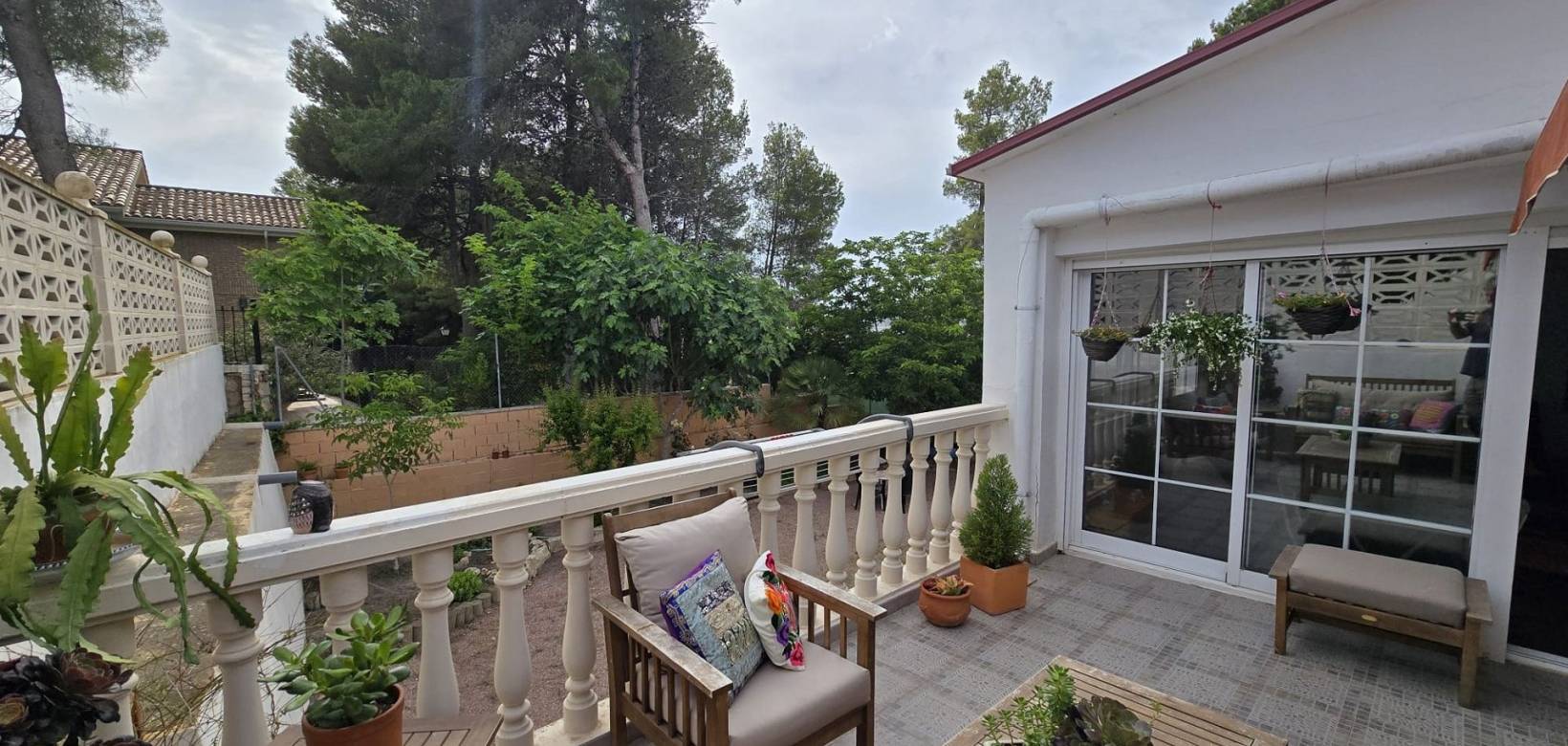 Wederverkoop - Detached villa - 