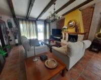 Wederverkoop - Detached villa - 