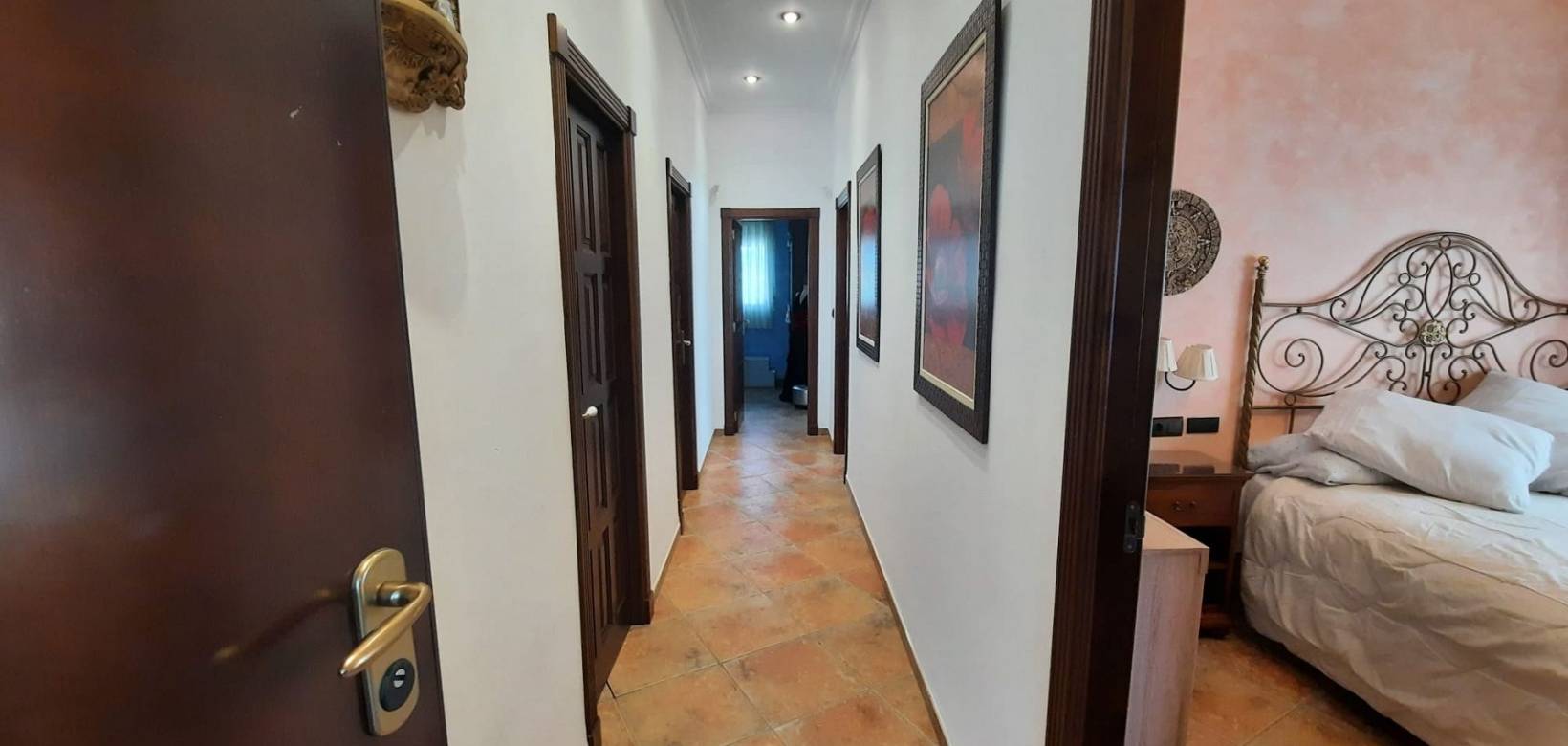 Wederverkoop - Detached villa - 