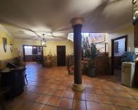 Wederverkoop - Detached villa - 