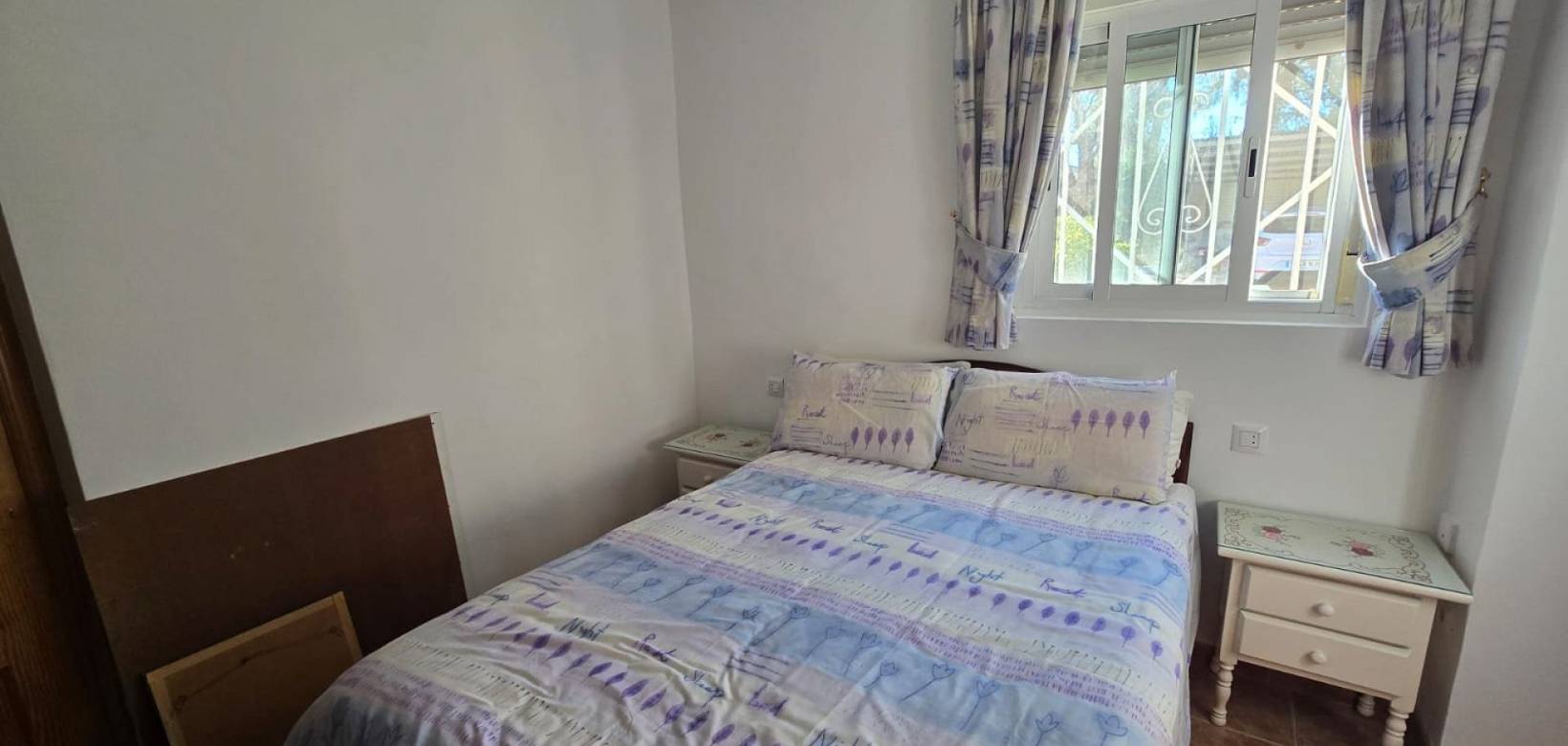 Wederverkoop - Detached villa - 