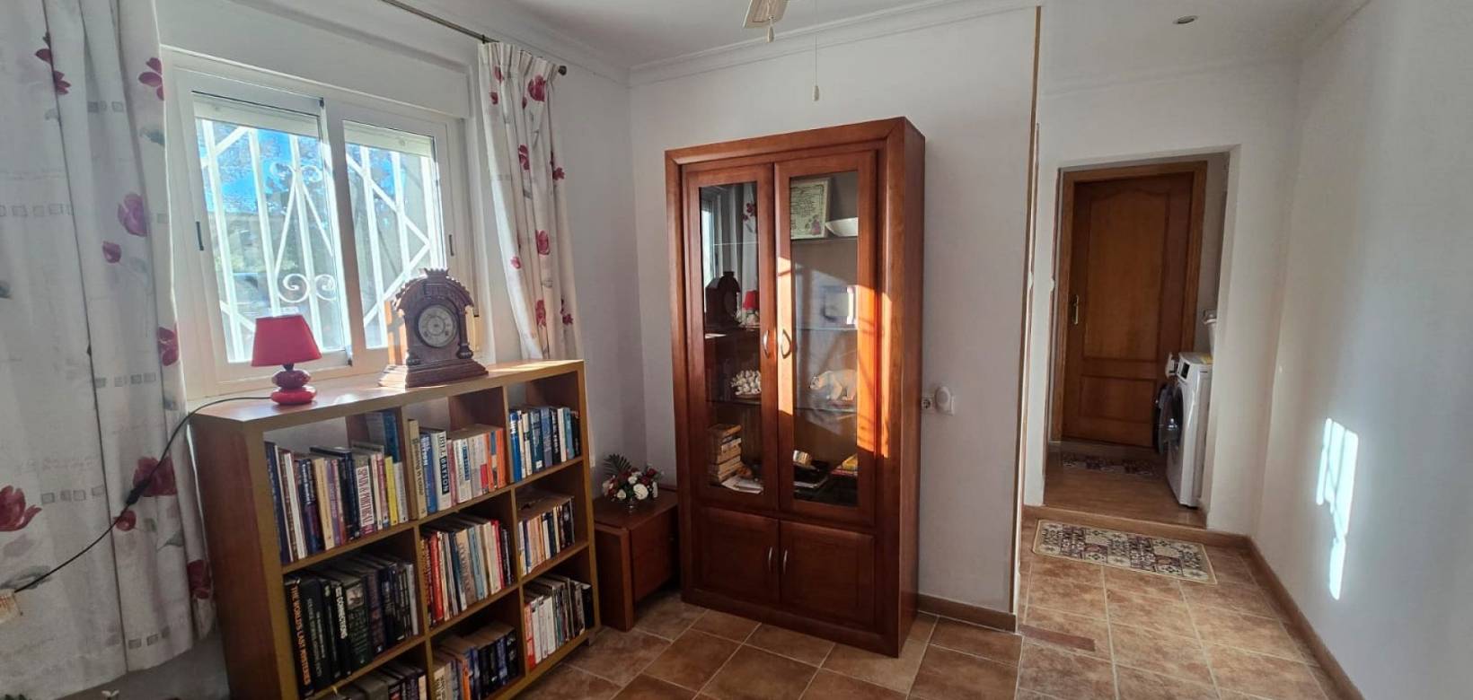 Wederverkoop - Detached villa - 