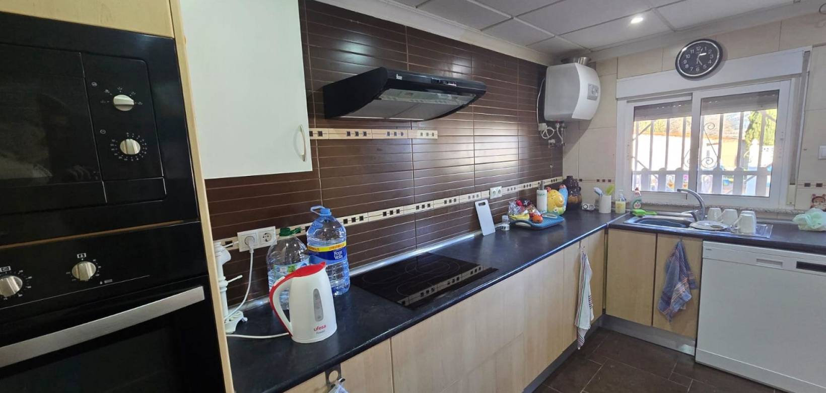 Wederverkoop - Detached villa - 