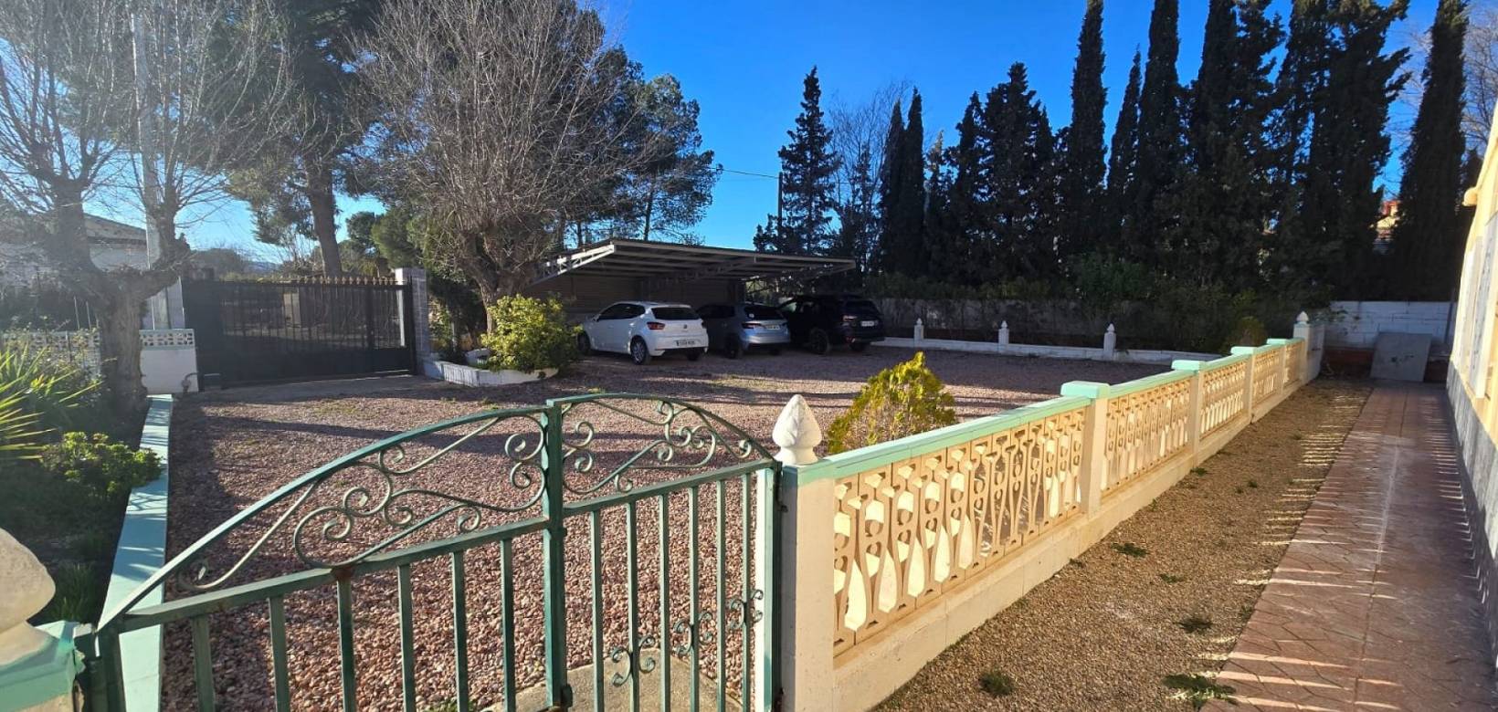 Wederverkoop - Detached villa - 