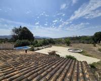 Wederverkoop - Detached villa - 