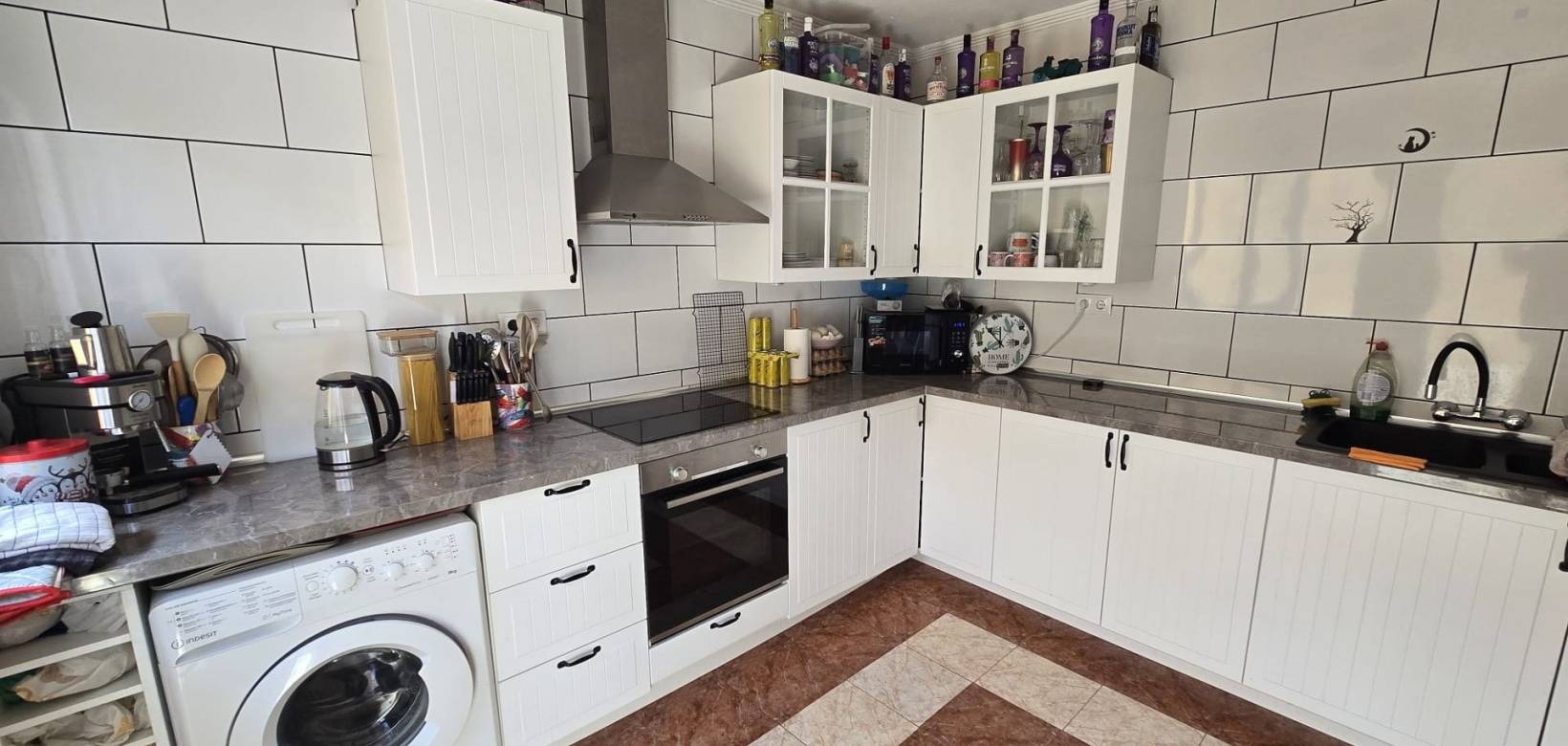 Wederverkoop - Detached villa - 