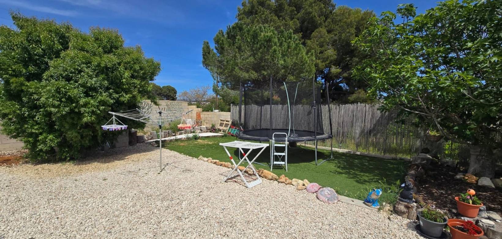 Wederverkoop - Detached villa - 