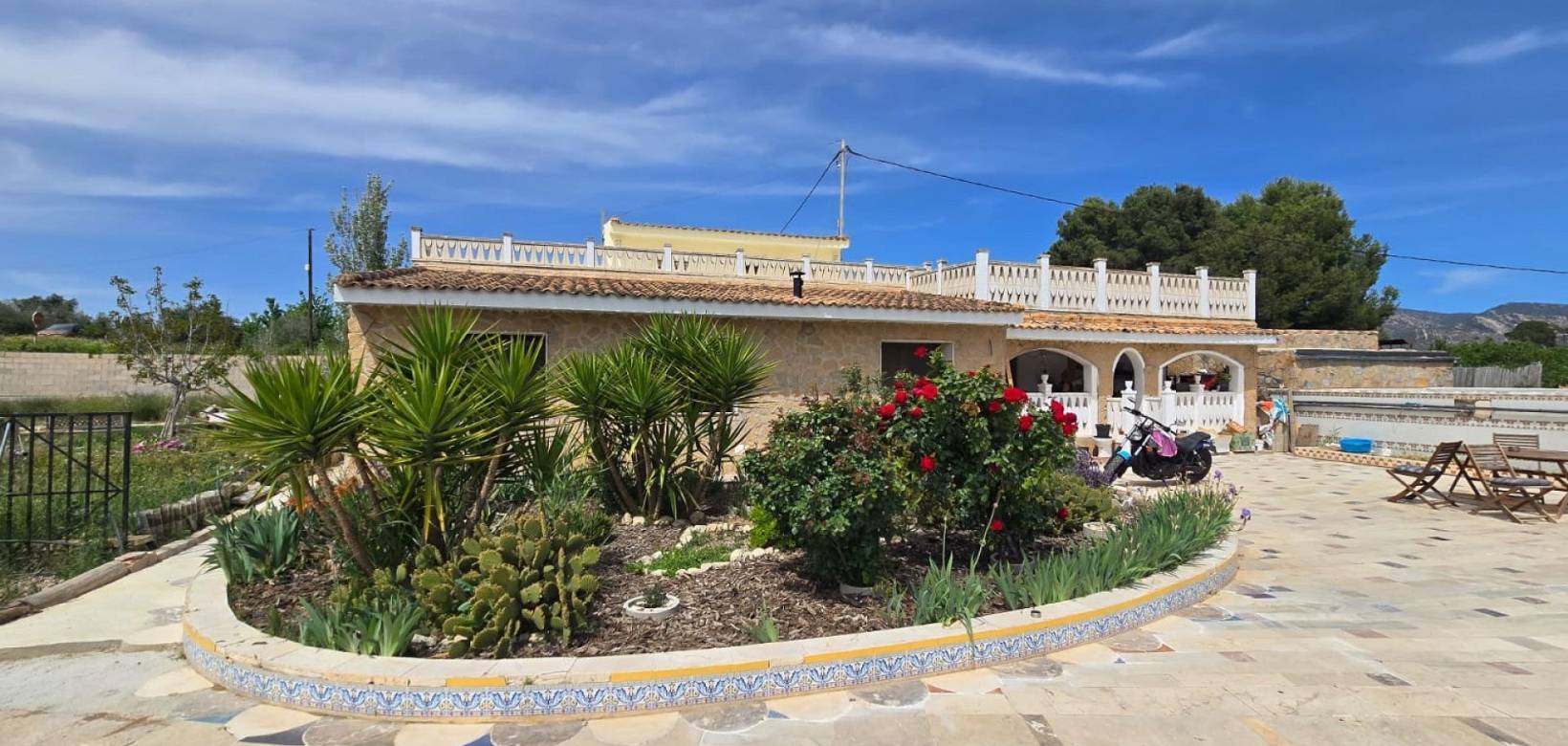 Wederverkoop - Detached villa - 