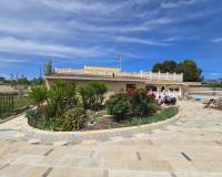 Wederverkoop - Detached villa - 