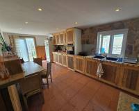 Wederverkoop - Detached villa - 