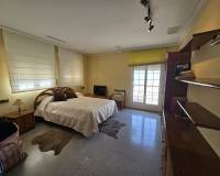 Wederverkoop - Detached villa - 