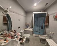 Wederverkoop - Detached villa - 