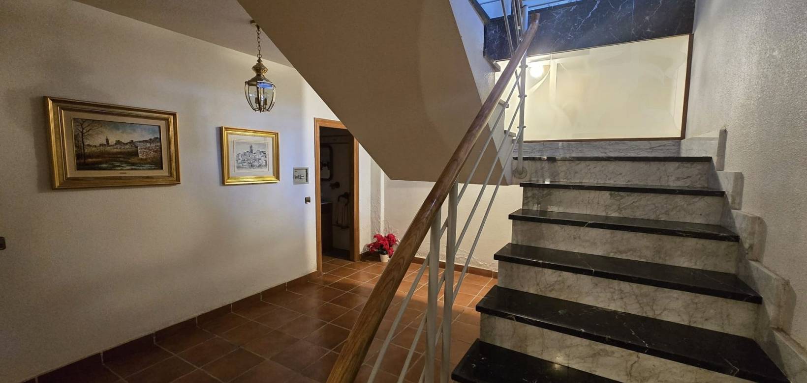 Wederverkoop - Detached villa - 