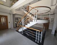 Wederverkoop - Detached villa - 