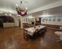 Wederverkoop - Detached villa - 
