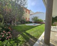 Wederverkoop - Detached villa - 