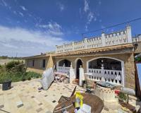 Wederverkoop - Detached villa - 