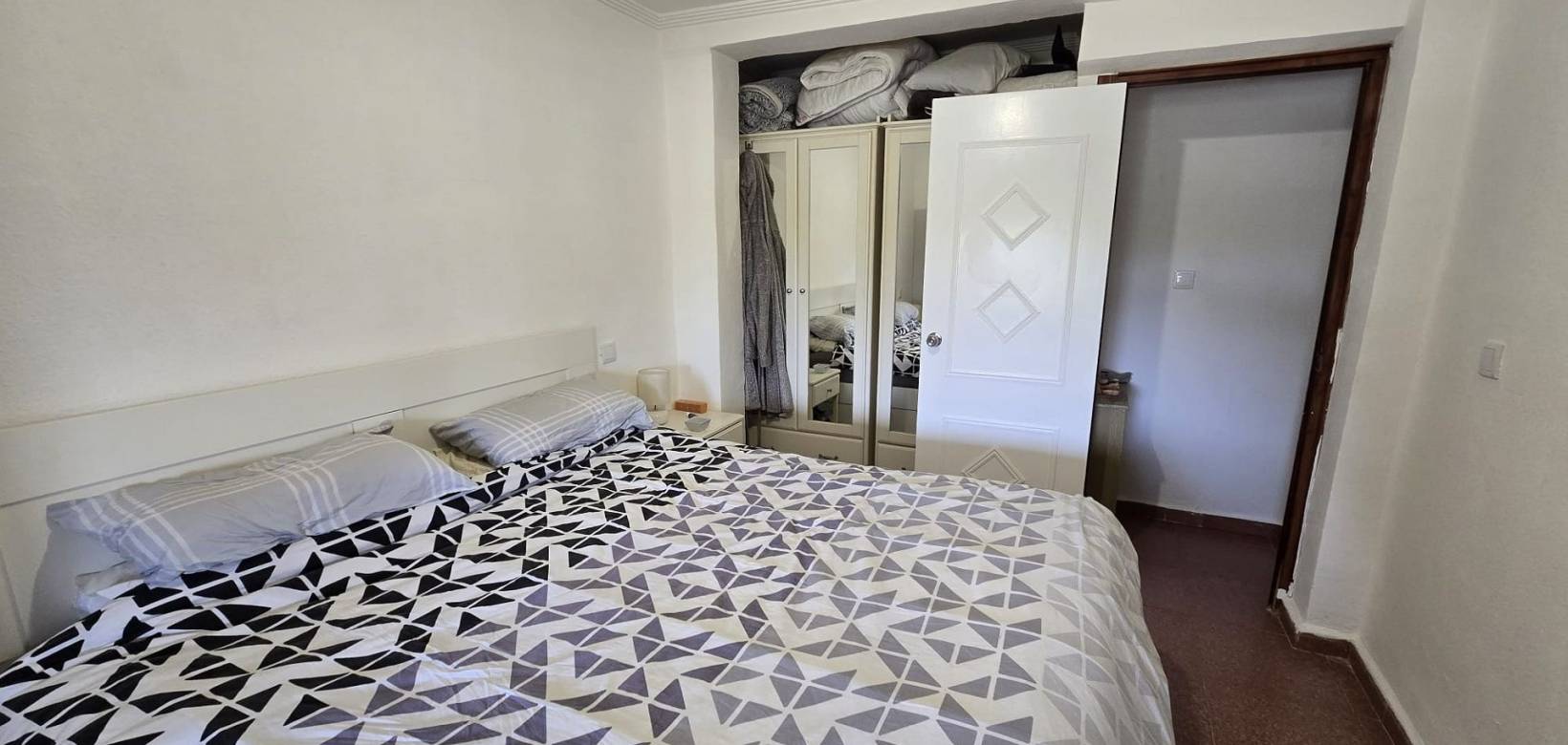 Wederverkoop - Detached villa - 