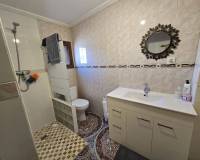 Wederverkoop - Detached villa - 