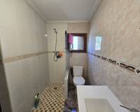 Wederverkoop - Detached villa - 