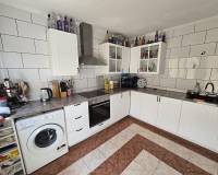 Wederverkoop - Detached villa - 