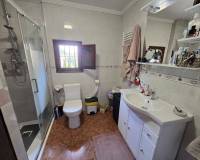 Wederverkoop - Detached villa - 