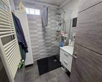 Wederverkoop - Detached villa - 