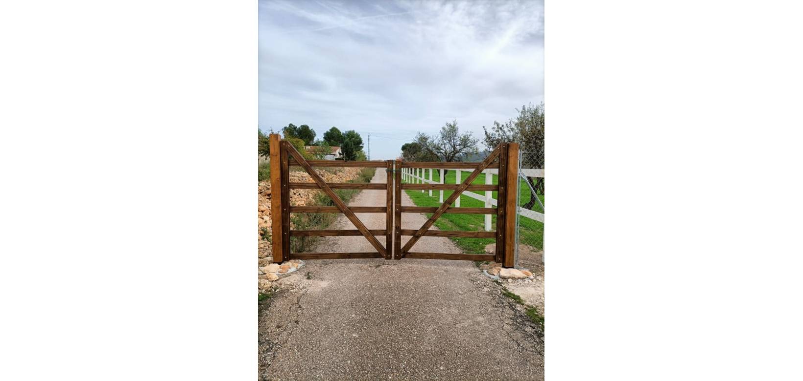 Wederverkoop - Equestrian property -  - Monovar