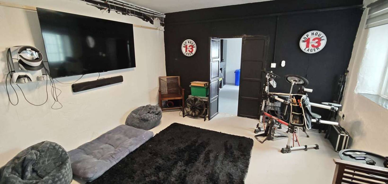 Wederverkoop - Herenhuis - Pinoso - 