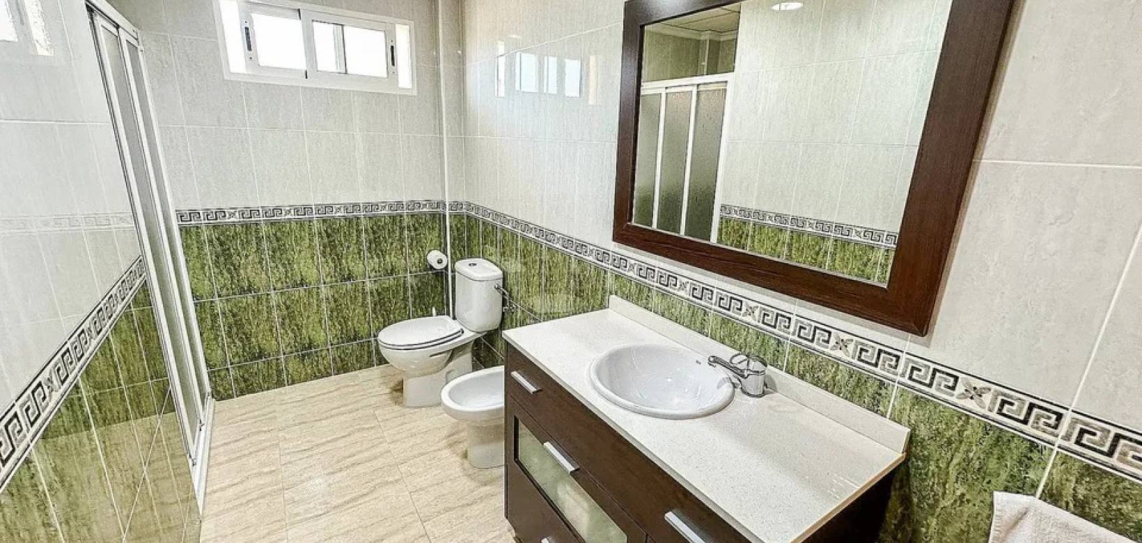 Wederverkoop - Herenhuizen - Hondón de los Fráiles