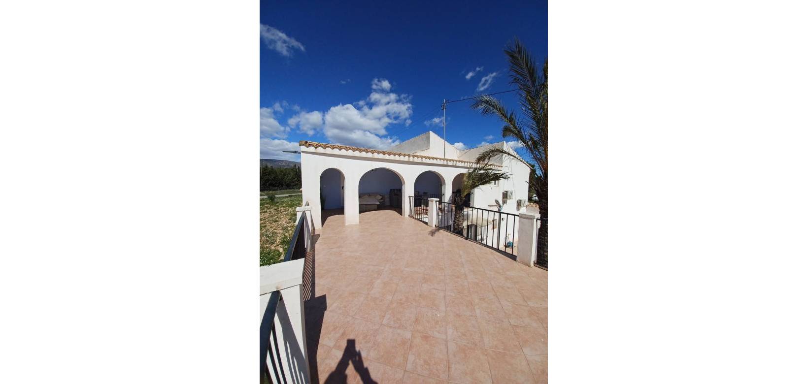 Wederverkoop - Landhuis - Pinoso - 