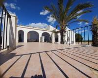 Wederverkoop - Landhuis - Pinoso - 