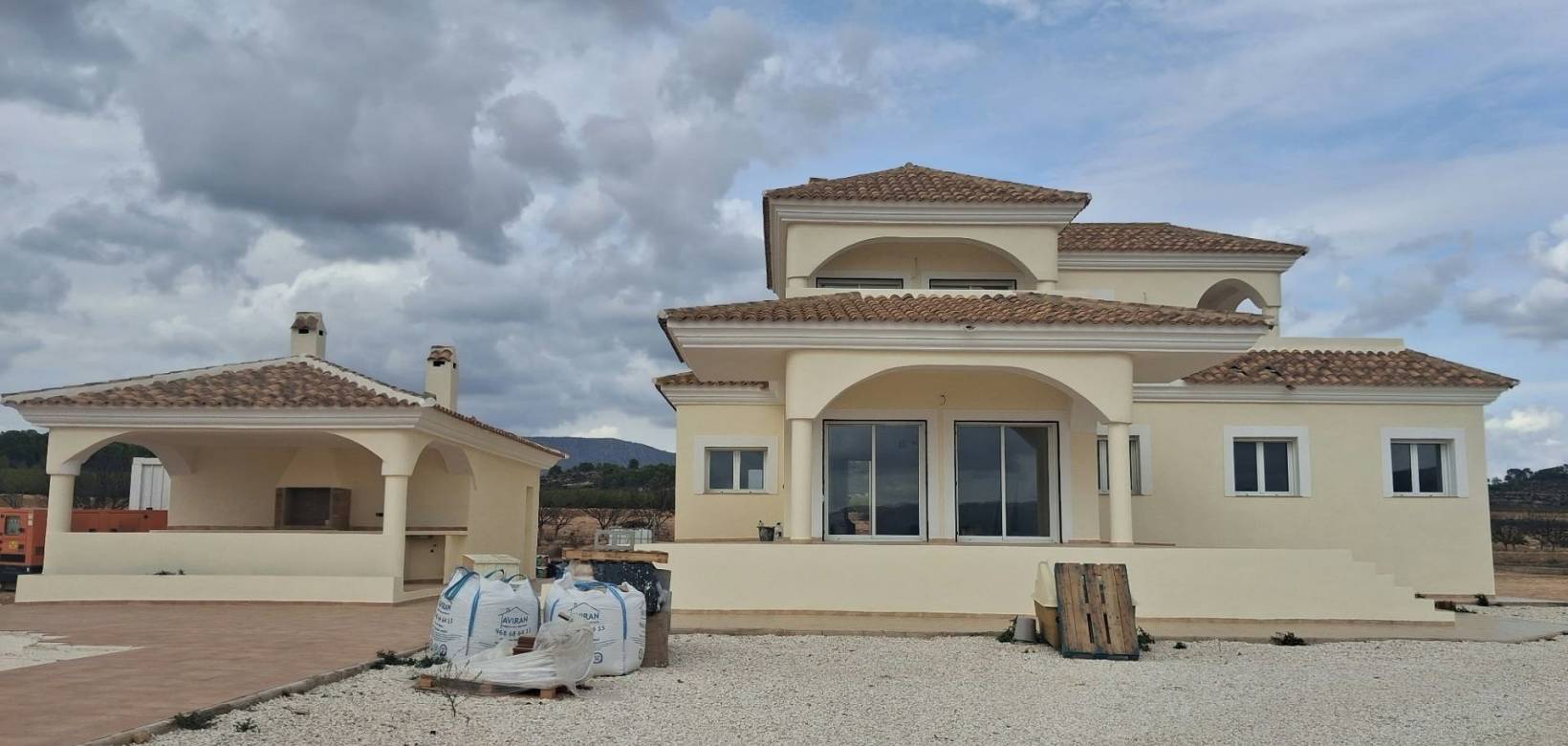 Wederverkoop - Landhuis - Pinoso - 