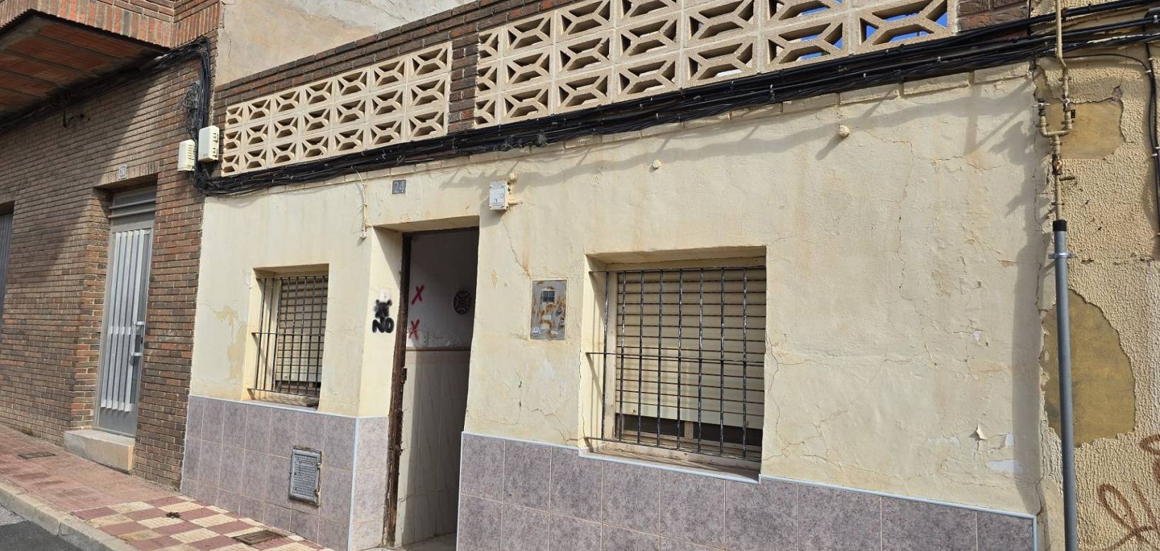 Wederverkoop - Restoration project - 