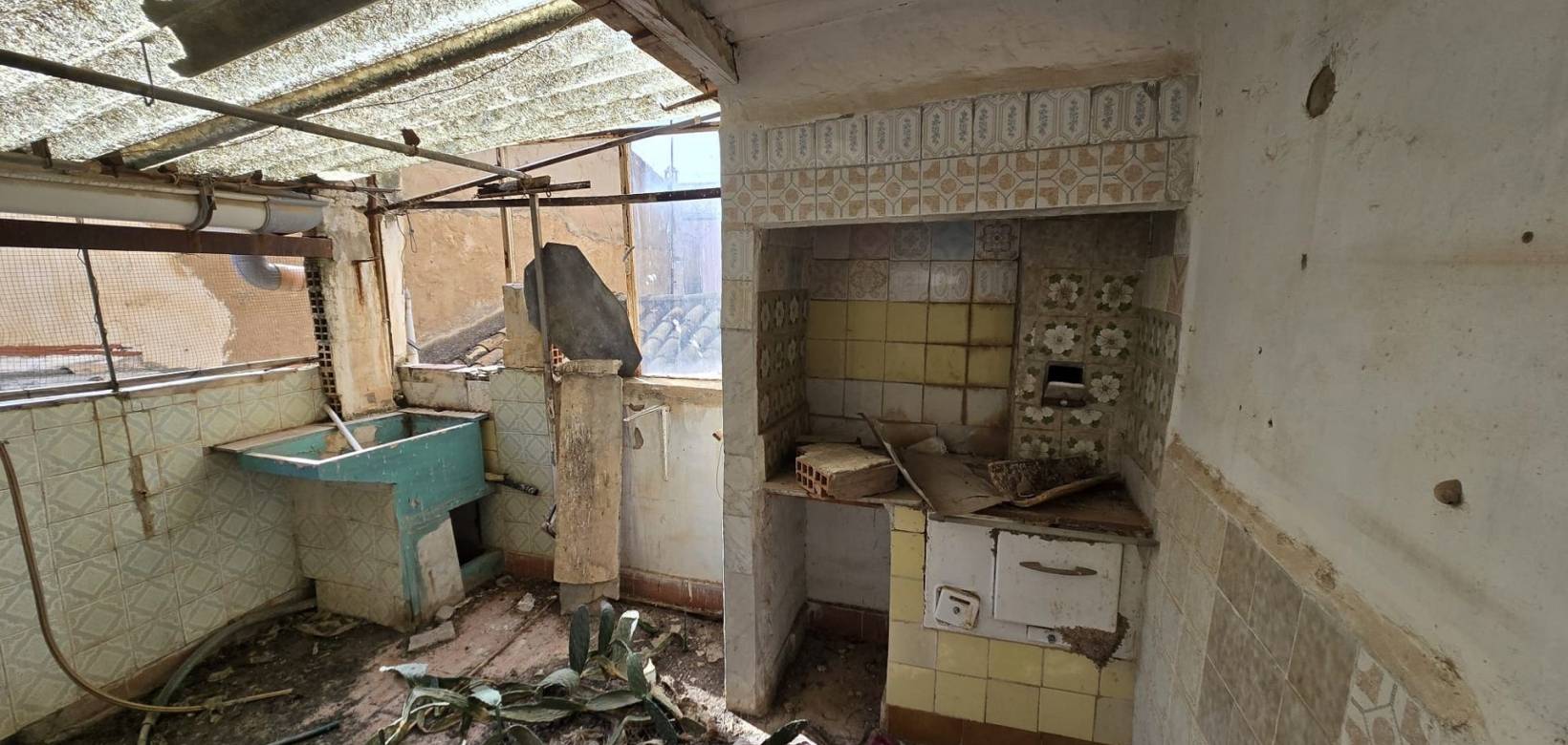 Wederverkoop - Restoration project - 