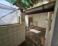 Wederverkoop - Restoration project - 