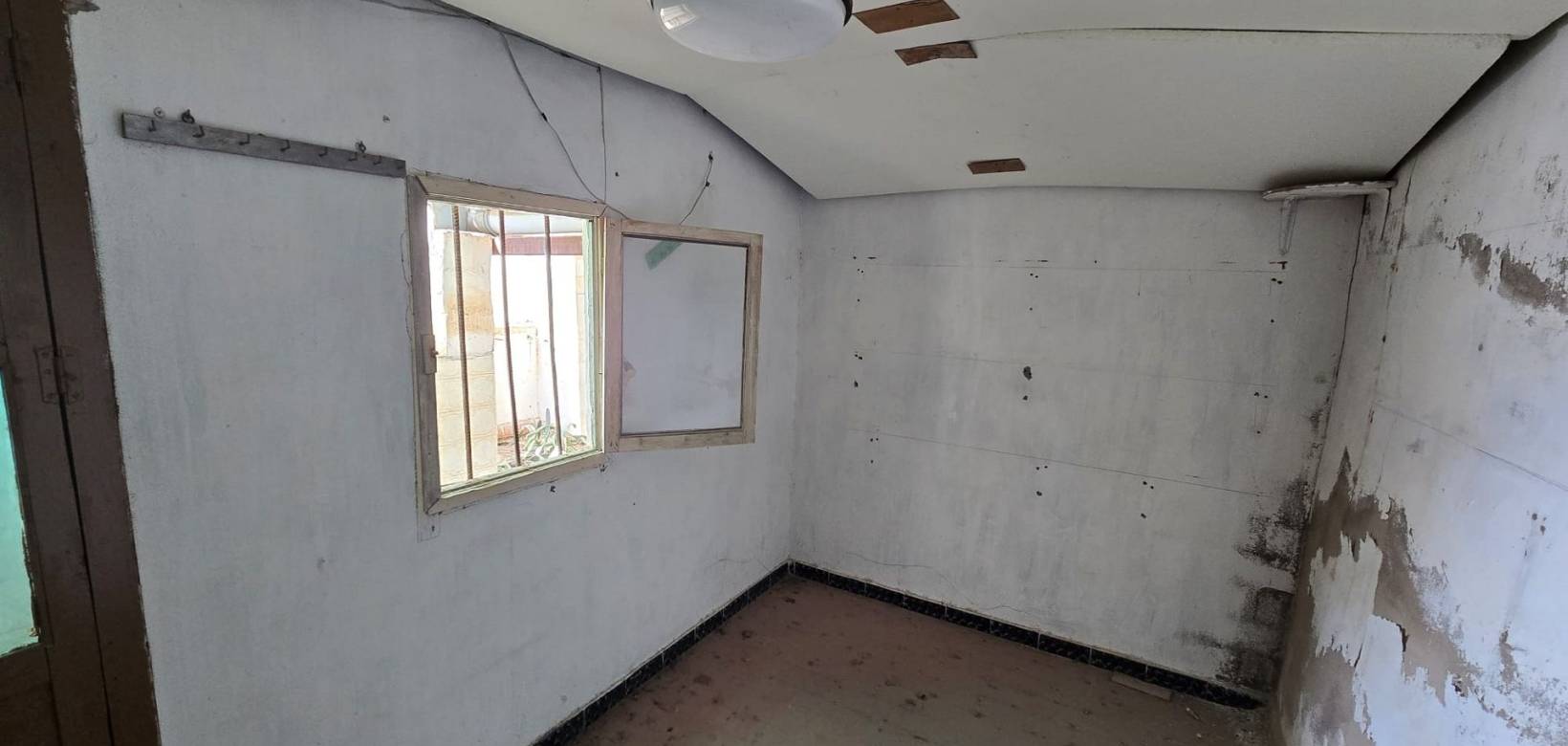 Wederverkoop - Restoration project - 