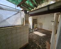 Wederverkoop - Restoration project - 