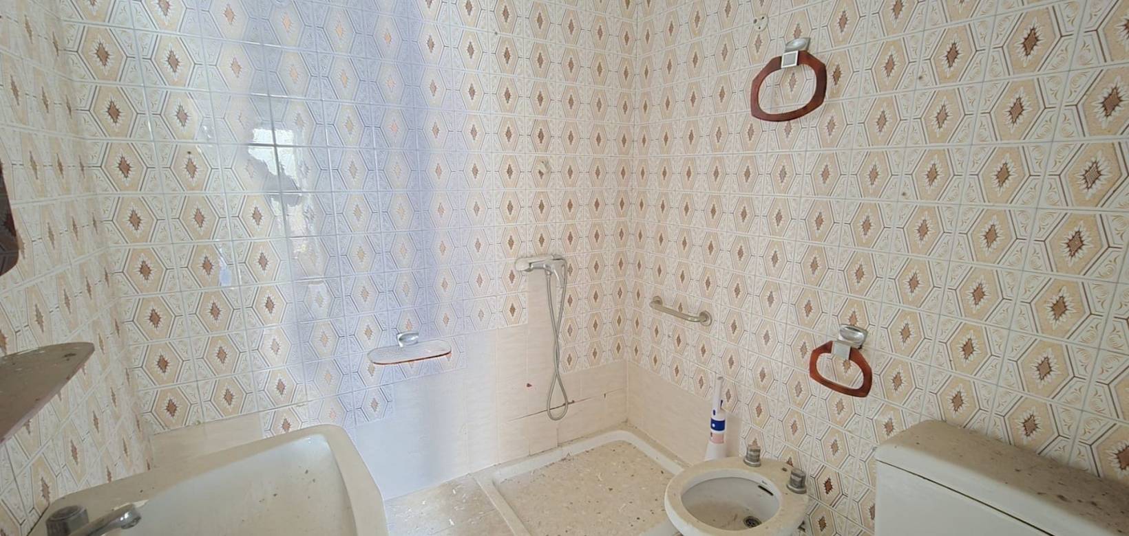 Wederverkoop - Restoration project - 