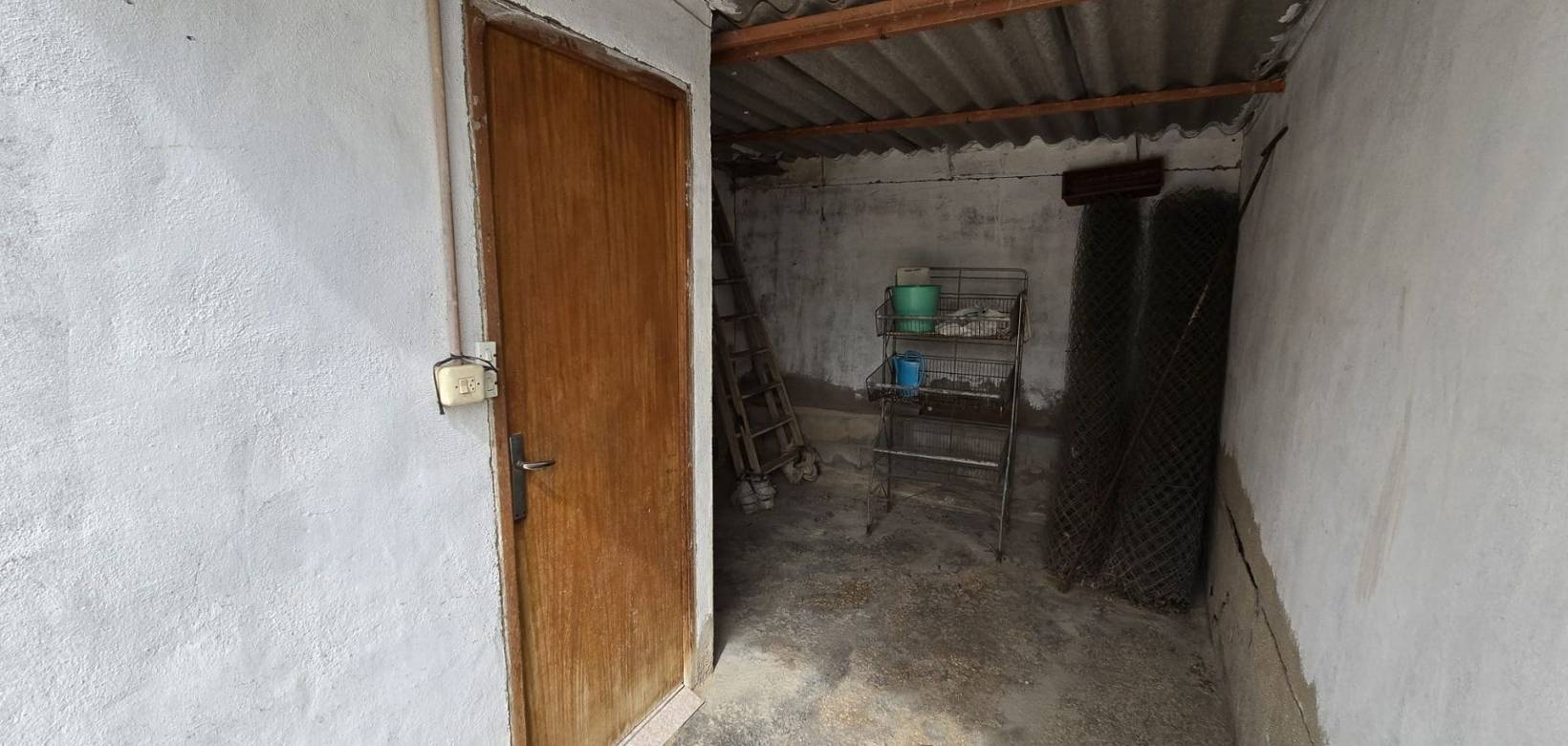 Wederverkoop - Restoration project - 