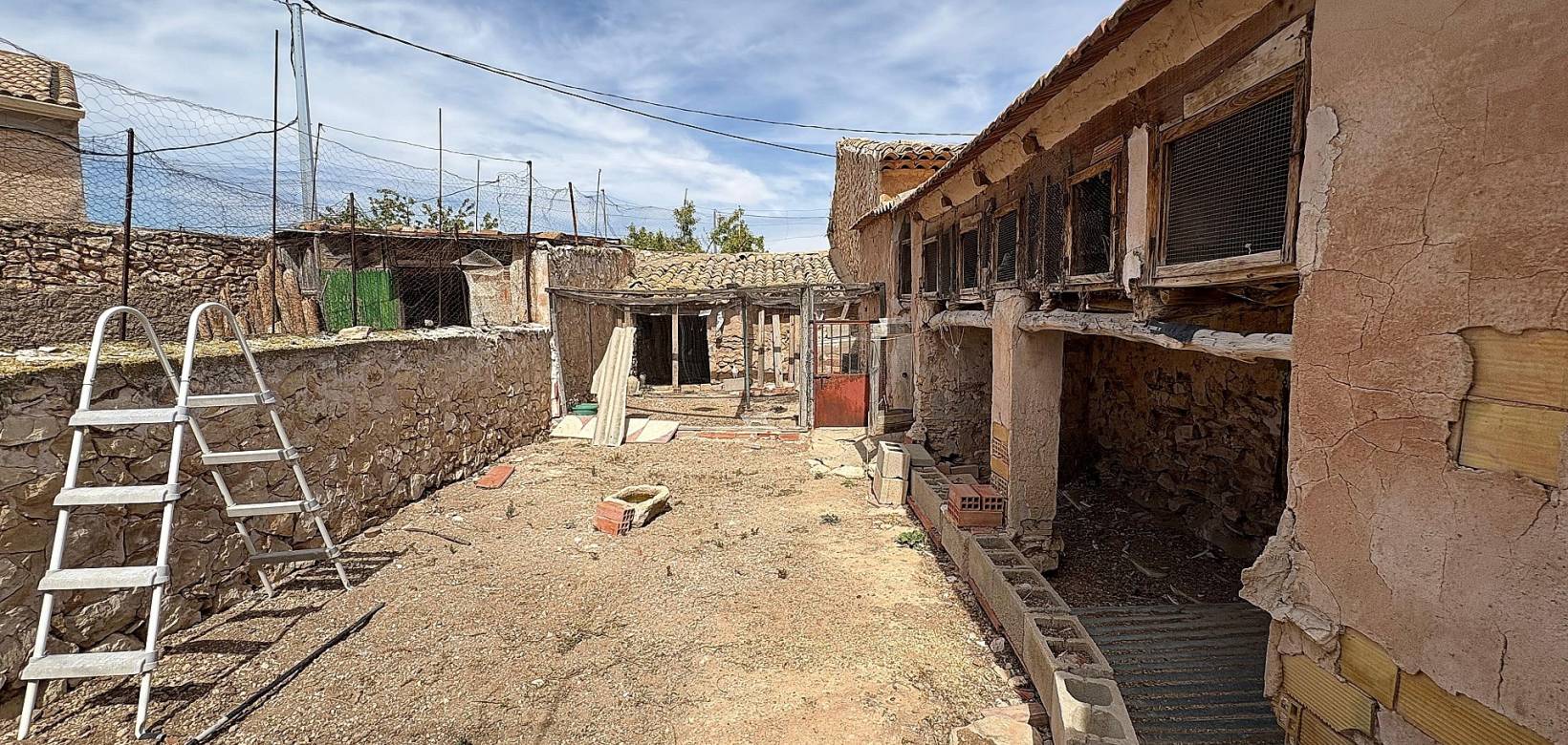 Wederverkoop - Semi-detached - Pinoso - 