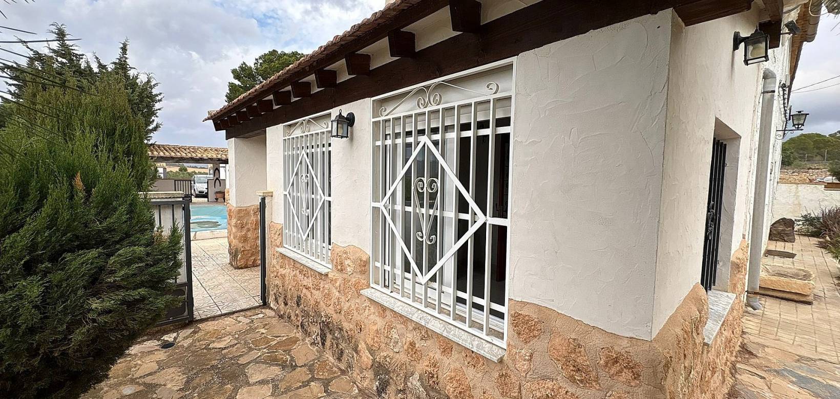 Wederverkoop - Semi-detached - Pinoso - 