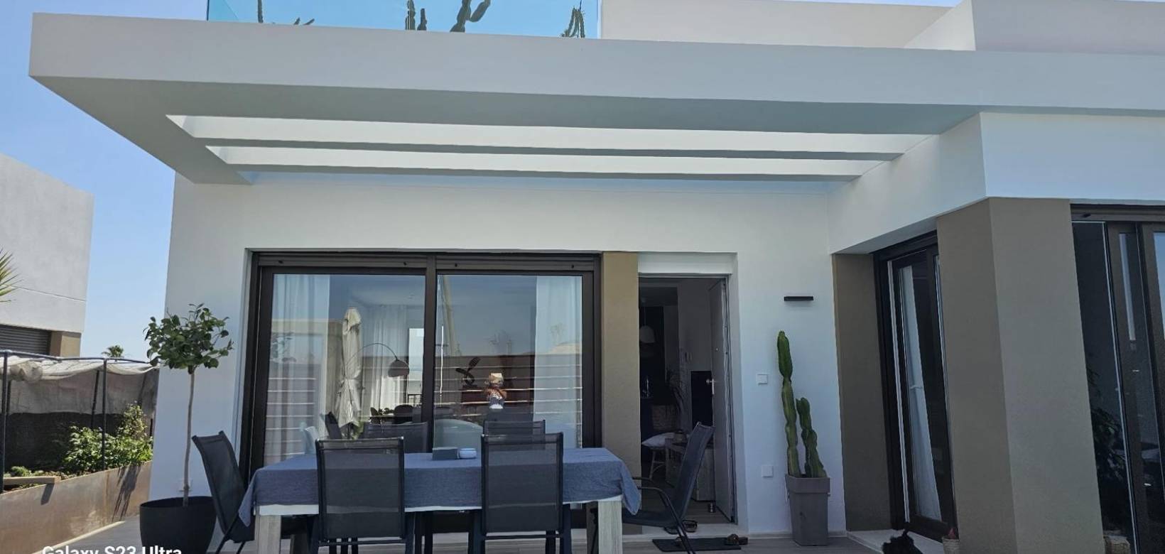 Wederverkoop - Semi Detached Villa - Orihuela - Vista Bella Golf