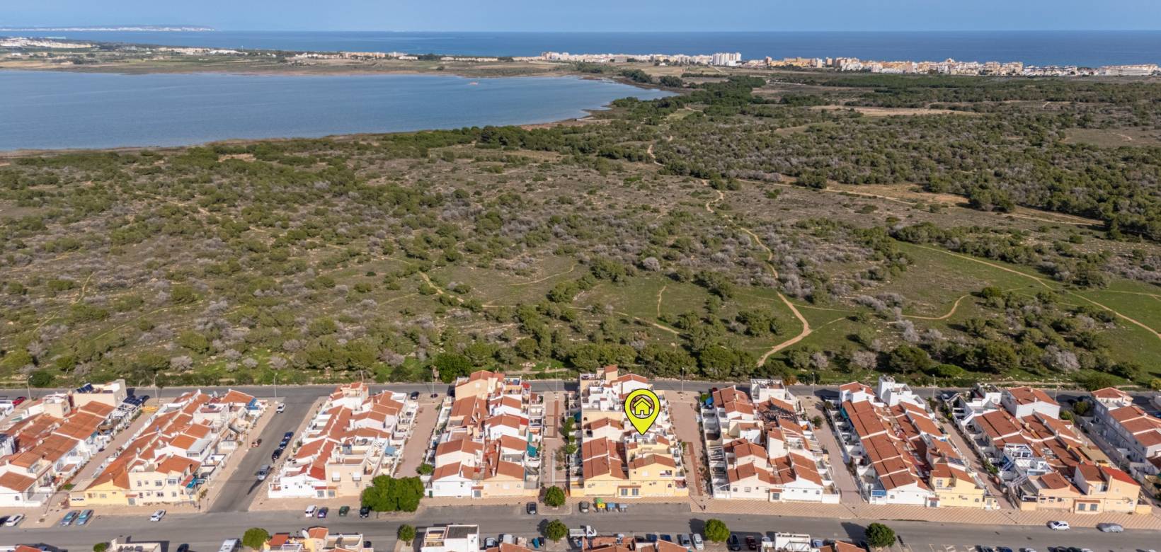 Wederverkoop - Terraced house / Townhouse - Torrevieja - La Siesta