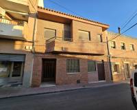 Wederverkoop - Townhouse - Salinas