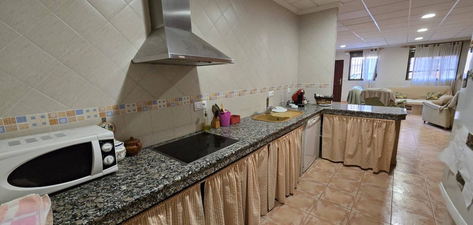 Wederverkoop - Townhouse - Salinas