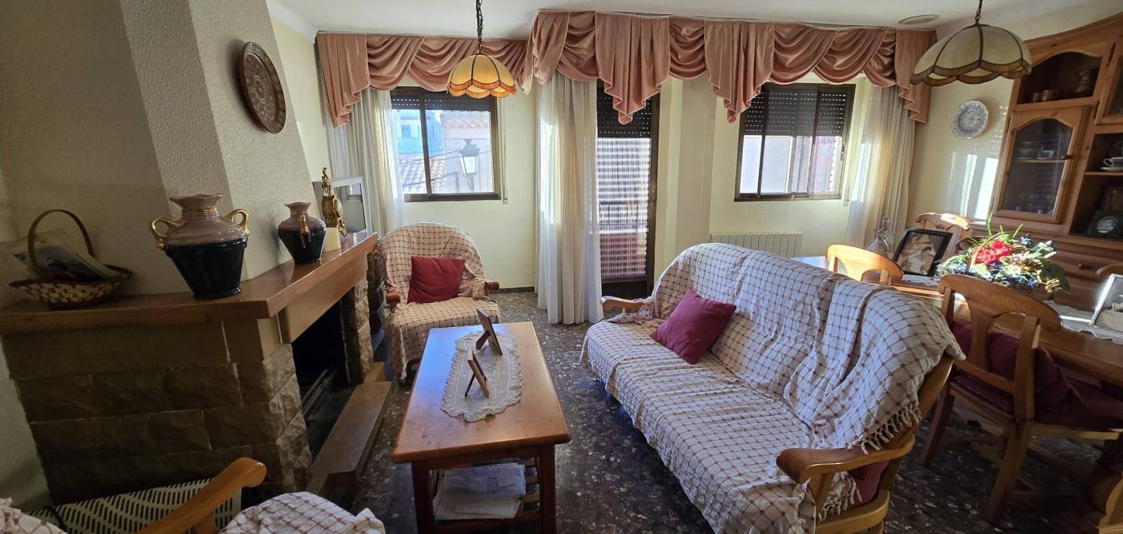 Wederverkoop - Townhouse - Salinas